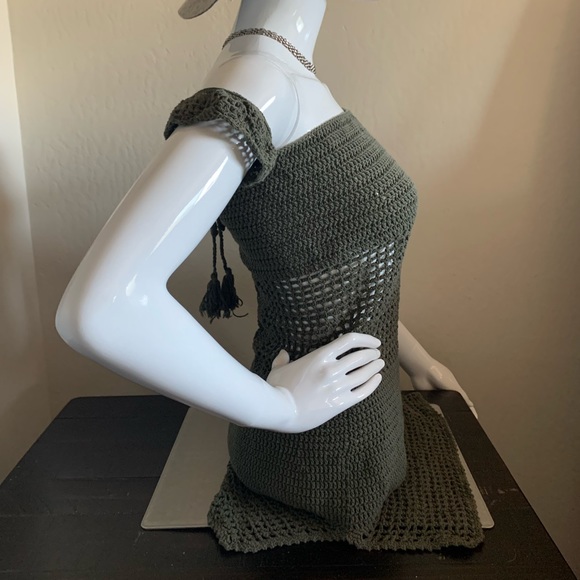 Stella Crochet Cover Up - Picture 4 of 6